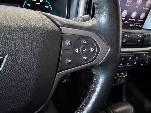 Used 2021 Chevrolet Colorado Z71 w/ Z71 Midnight Edition image 15