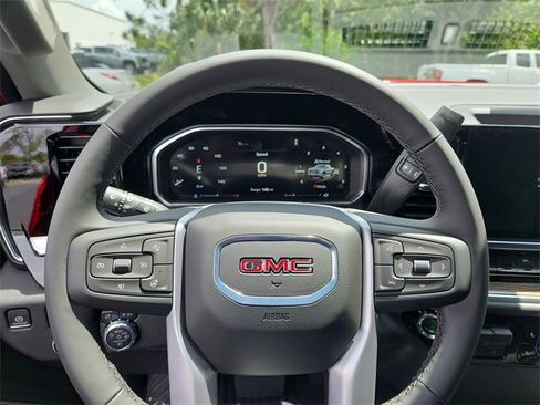 New 2026 GMC Sierra 1500 Elevation image 21