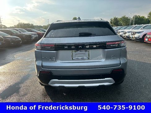 Used 2025 Honda Prologue Elite image 4