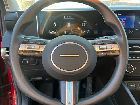 Used 2025 Hyundai Tucson SEL image 29