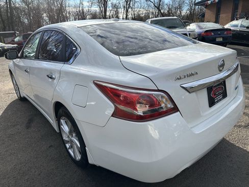 Used 2013 Nissan Altima 2.5 SV w/ 2.5SV Convenience Pkg image 3