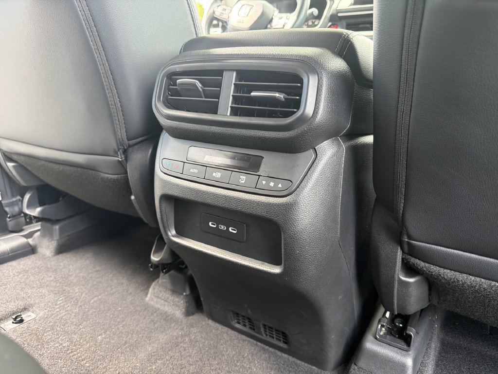 Certified 2025 Honda Pilot EX-L image 34