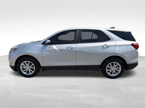 Used 2021 Chevrolet Equinox LT FWD image 4