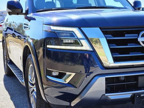 Certified 2023 Nissan Armada SL image 9
