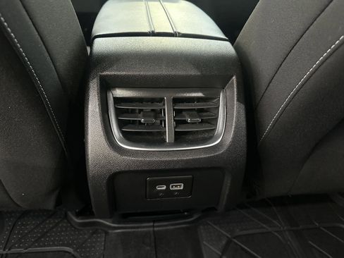 Used 2023 Chevrolet Blazer LT w/ Convenience Package image 15