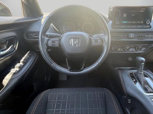 Used 2024 Honda HR-V Sport image 12