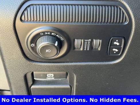 Used 2022 Jeep Wagoneer Series I w/ Convenience Group I AWD/4WD image 21