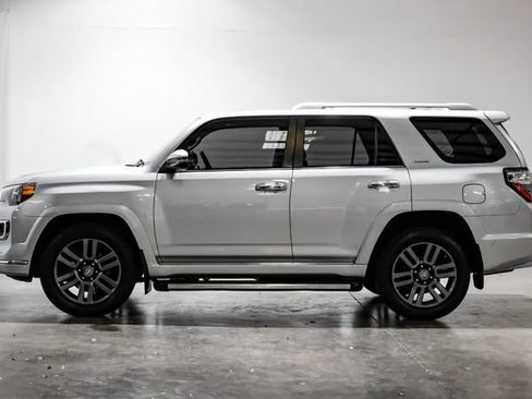 Used 2019 Toyota 4Runner Limited AWD/4WD image 14