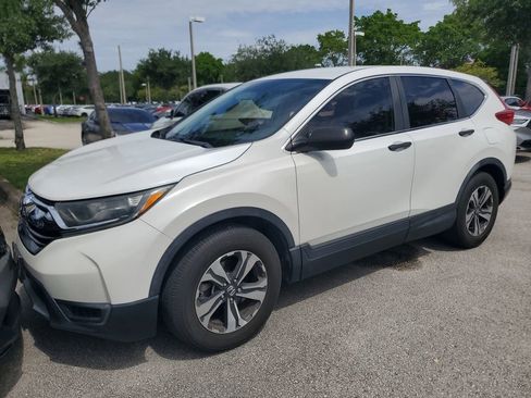 Used 2019 Honda CR-V LX image 2
