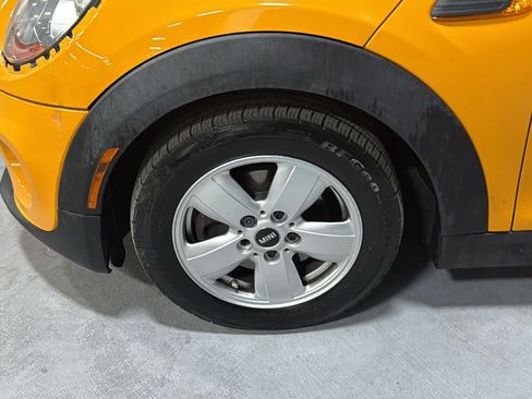 Used 2016 MINI Cooper 2-Door Hardtop FWD image 8