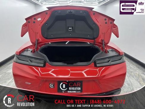 Used 2017 Chevrolet Camaro SS image 6
