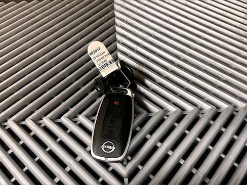 New 2025 Nissan Sentra S image 13