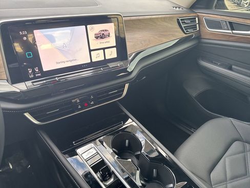 New 2026 Volkswagen Atlas SE image 23