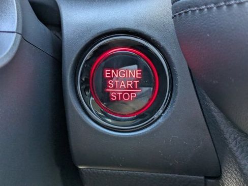 Certified 2024 Honda HR-V LX image 25