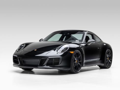 Used 2019 Porsche 911 Carrera image 2