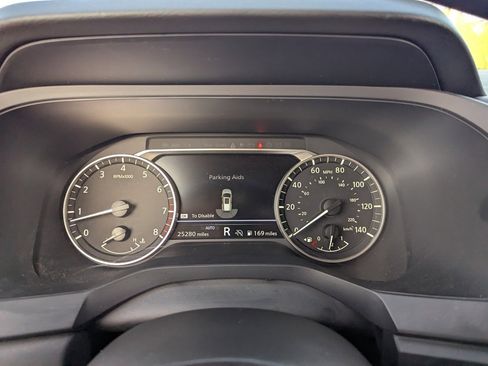 Certified 2024 Nissan Pathfinder S image 28