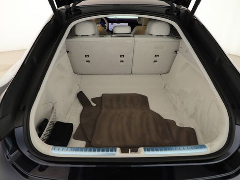 Used 2025 Mercedes-Benz EQS 450+ Sedan image 28