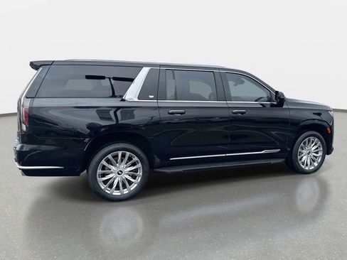 Certified 2024 Cadillac Escalade ESV Premium Luxury w/ Performance Package image 7