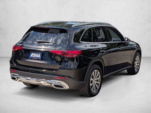Certified 2026 Mercedes-Benz GLC 300 image 4