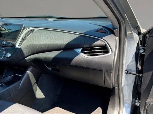 Used 2024 Chevrolet Malibu LT FWD image 23