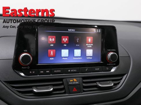 Used 2024 Nissan Altima 2.5 S image 19