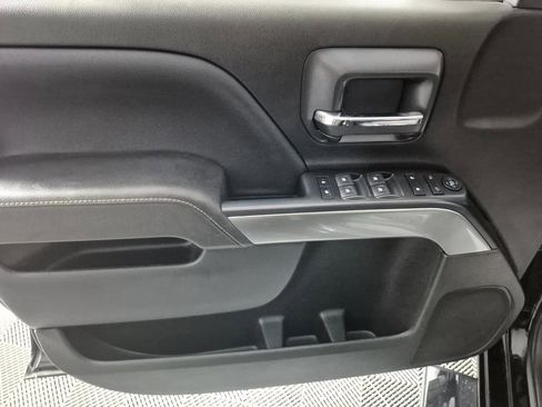 Used 2018 Chevrolet Silverado 1500 LT w/ All Star Edition image 12