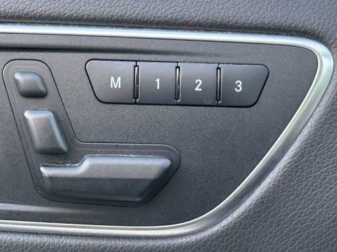 Used 2016 Mercedes-Benz GLA 250 GLA 250 image 21