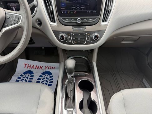 Used 2023 Chevrolet Malibu LT w/ LPO, Floor Liner Package image 11