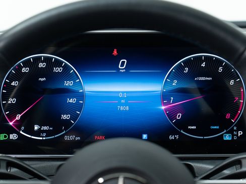 Certified 2024 Mercedes-Benz C 300 4MATIC Sedan image 18