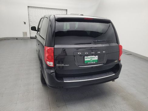 Used 2017 Dodge Grand Caravan SE w/ Power Window Group FWD image 6