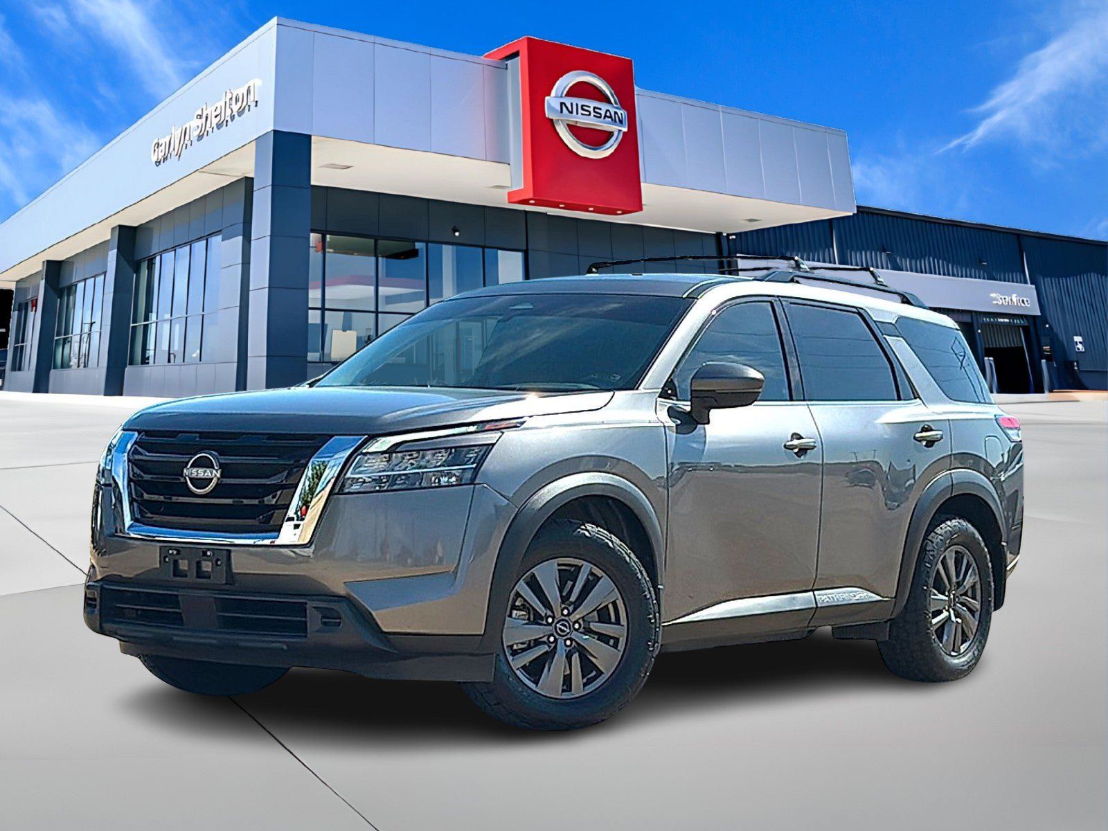 Used 2022 Nissan Pathfinder SV FWD image 1