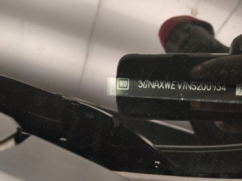 Used 2022 Chevrolet Equinox RS w/ RS Leather Package image 33