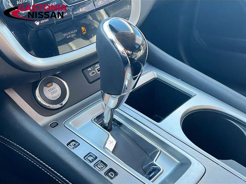 Used 2024 Nissan Murano SV image 21