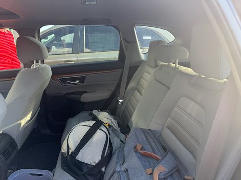 Used 2017 Honda CR-V EX image 5