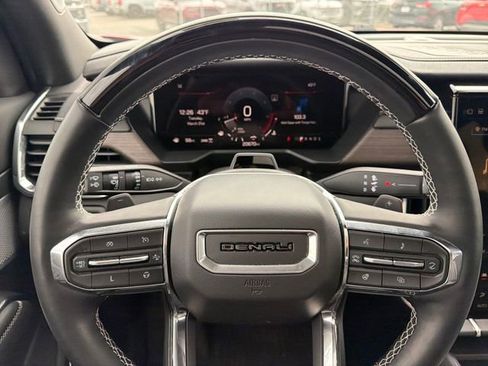 Used 2024 GMC Acadia Denali w/ Super Cruise Package image 17