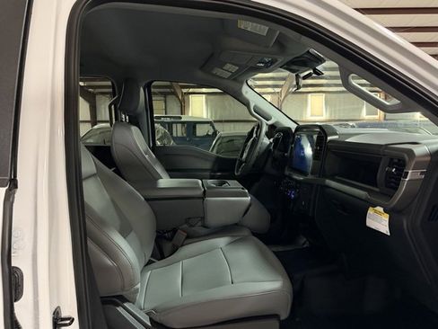 Used 2025 Ford F150 XL image 12