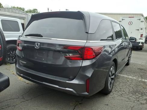 Used 2025 Honda Odyssey EX-L image 2