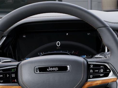 New 2026 Jeep Grand Cherokee Summit w/ MOPAR Finishing Package AWD/4WD image 17