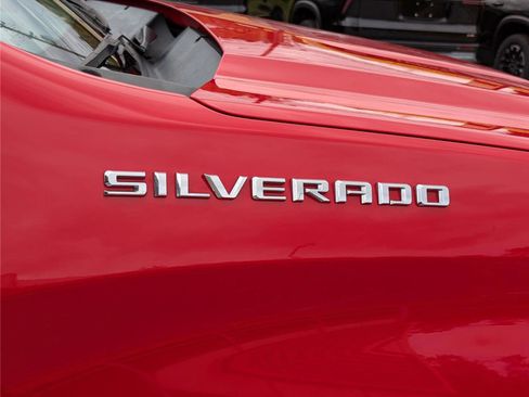 Used 2021 Chevrolet Silverado 1500 Custom w/ LPO, Dark Essentials Package image 9