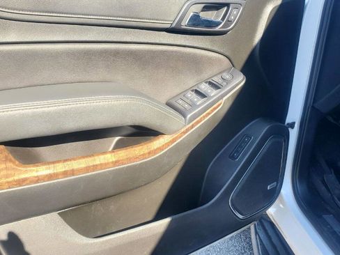 Used 2020 Chevrolet Tahoe LT image 9