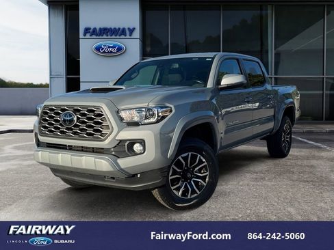 Used 2021 Toyota Tacoma TRD Sport image 1