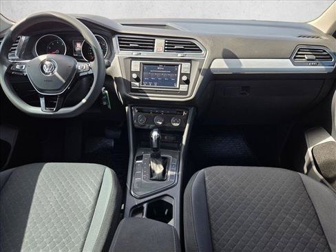 Used 2019 Volkswagen Tiguan S FWD image 16