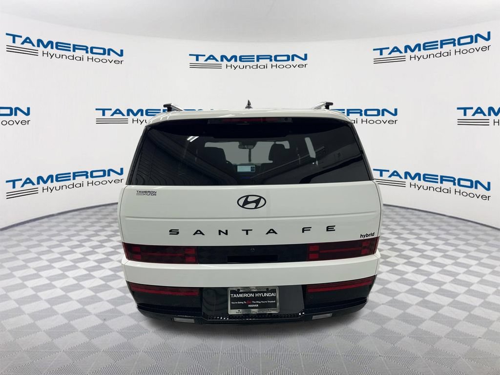 Used 2025 Hyundai Santa Fe Calligraphy FWD image 4