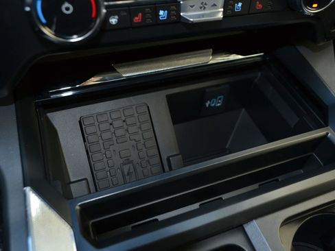 New 2025 Ford F350 Lariat w/ Black Appearance Package image 10