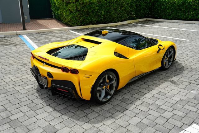 Used 2021 Ferrari SF90 Stradale AWD/4WD image 28