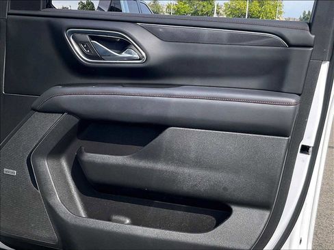 Used 2023 Chevrolet Tahoe RST AWD/4WD image 26