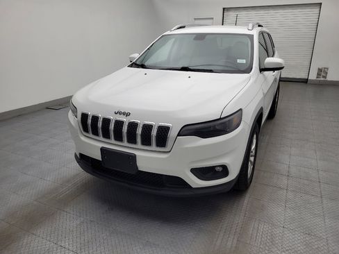 Used 2019 Jeep Cherokee Latitude w/ Cold Weather Group FWD image 15