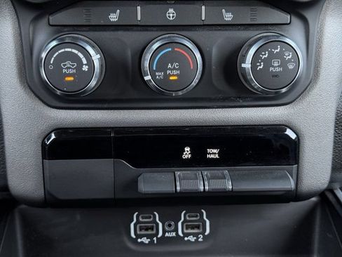 Used 2023 RAM 1500 Lone Star AWD/4WD image 19