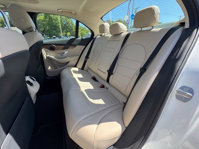Used 2019 Mercedes-Benz C 300 4MATIC Sedan image 11