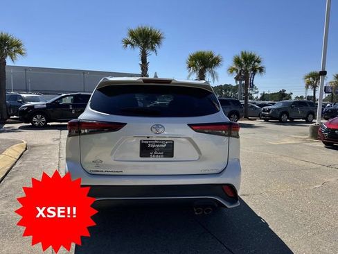 Used 2023 Toyota Highlander XSE image 5
